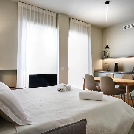 Zenari Apartment